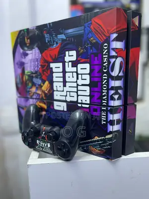 PS4 Standard