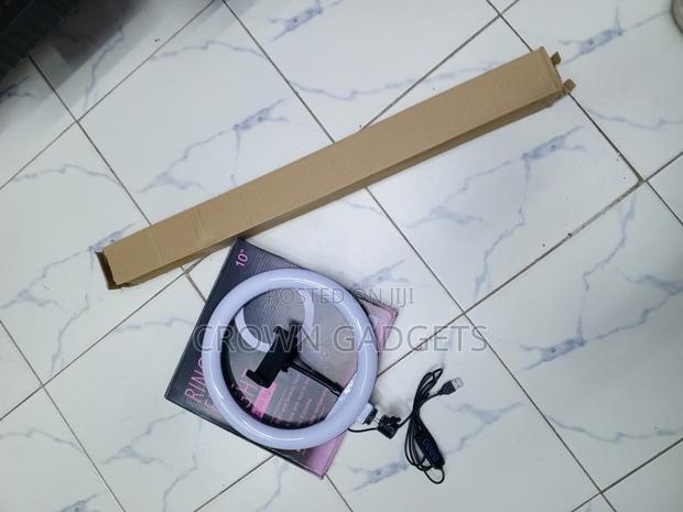 Portable 10" LED Ring Fill Light With Adjustable Phone Mount - thumbnail 3