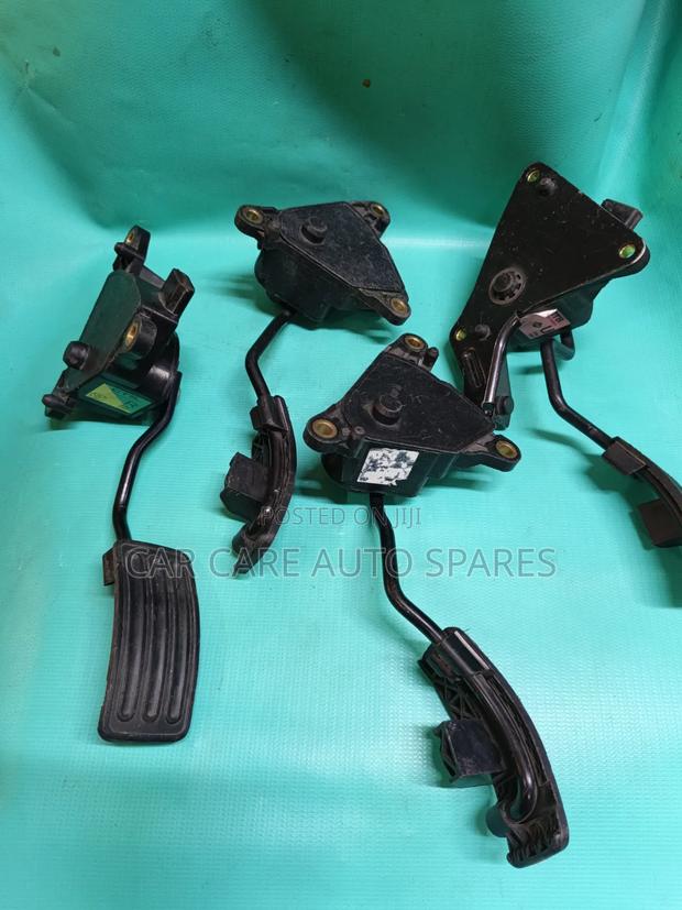 Accelerator Pedal Nissan March/ Tiida - thumbnail 2