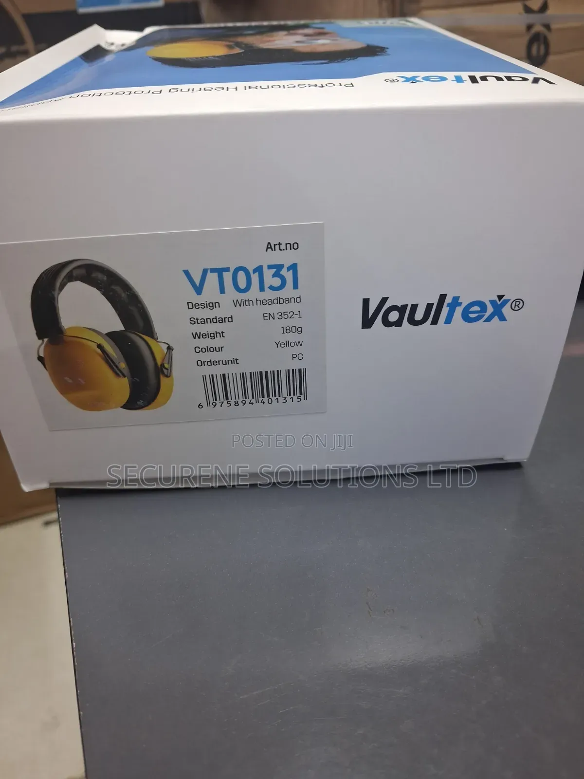 Vaultex Professional Hearing Protection Earmuff (SNR 30 dB Rating)