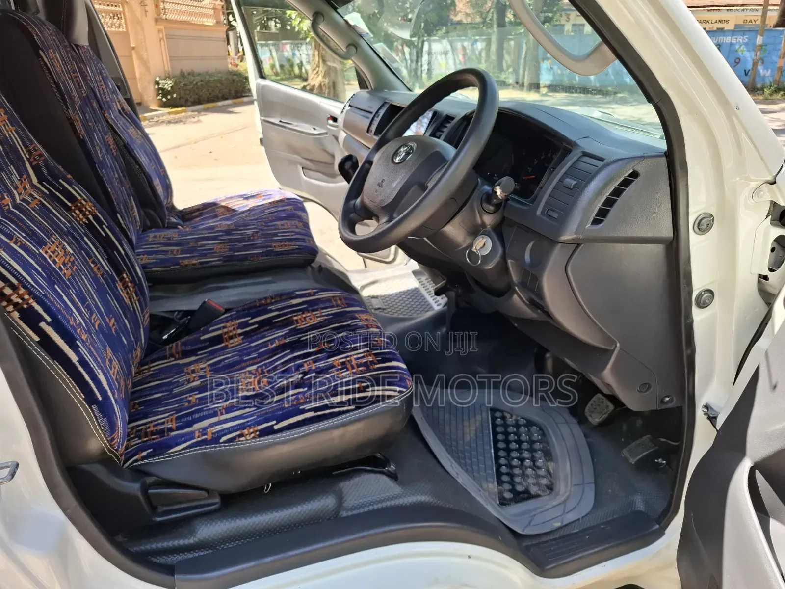Toyota HiAce 2025 White