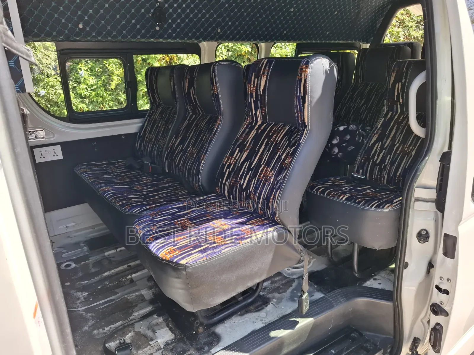 Toyota HiAce 2025 White