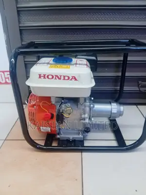 Honda 45mm Petrol Concrete Vibrator With Poker Hose – Site Ready