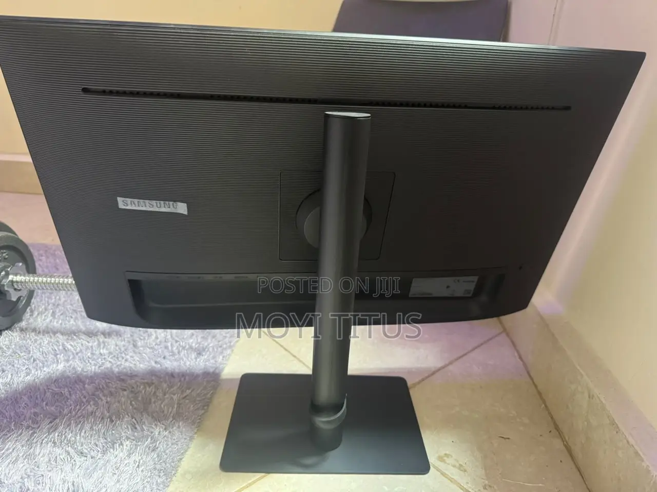 Samsung QHD 27” Monitor