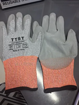 TTST Cut-Resistant Level 5 Safety Gloves