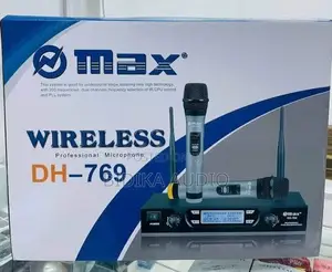 Max DH-769 Dual Handheld UHF Wireless Microphone Set