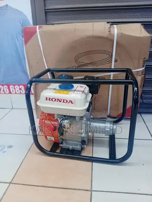 Honda Engine Driven Concrete Vibrator + 45mm Poker Shaft Set
