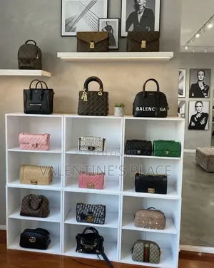 Chic and Luxury Designer Handbag Collection – Elevate Your Style With