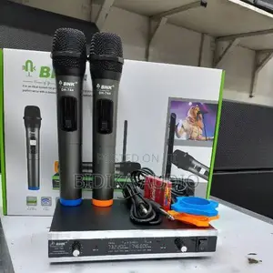 BNK DH-744 Cordless Dual Handheld VHF Microphone Kit