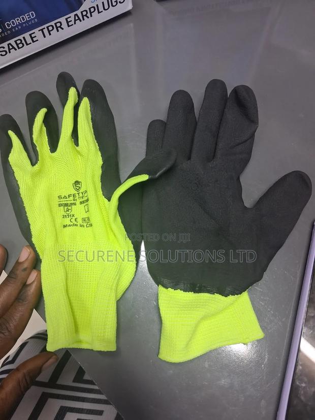 Safety Work Gloves Feature a High-Visibility - thumbnail 2