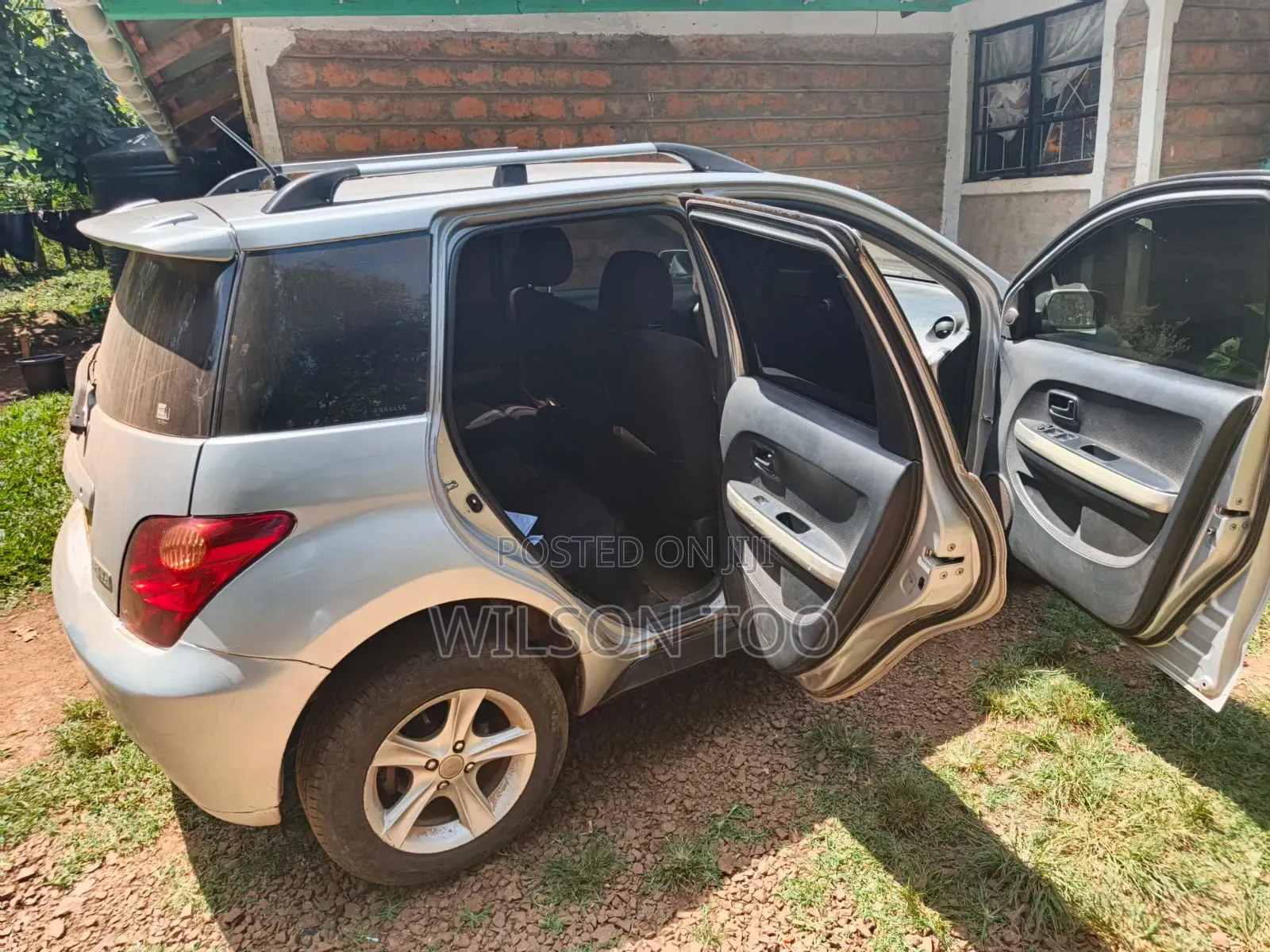 Toyota IST 2006 Silver