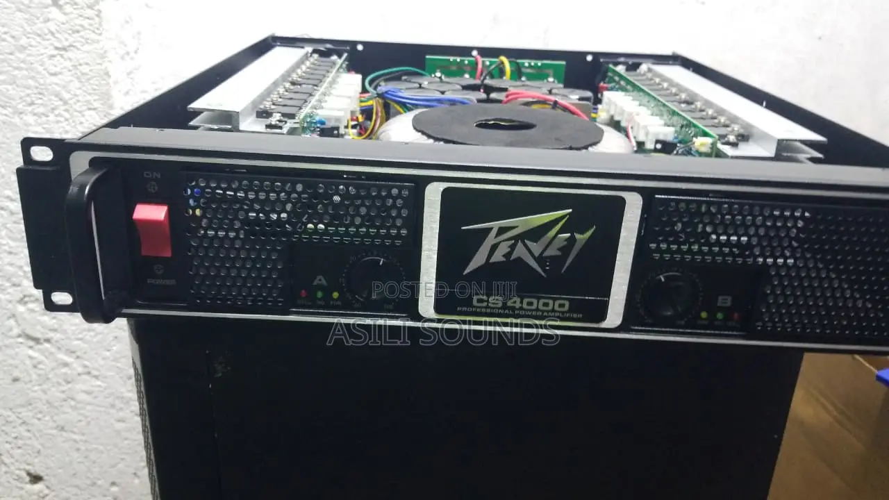 Peavy Cs4000 Amplifier