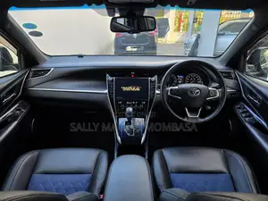 Toyota Harrier 2.0 2019 Black