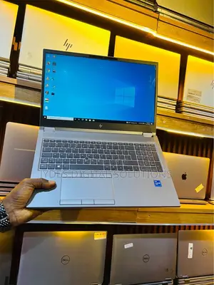 Laptop HP ZBook 15 32GB Intel Core i7 SSD 512GB