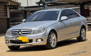 Mercedes-Benz C200 2009 Silver