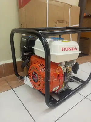 L Honda Engine Concrete Vibrator Set – 45mm Poker Included