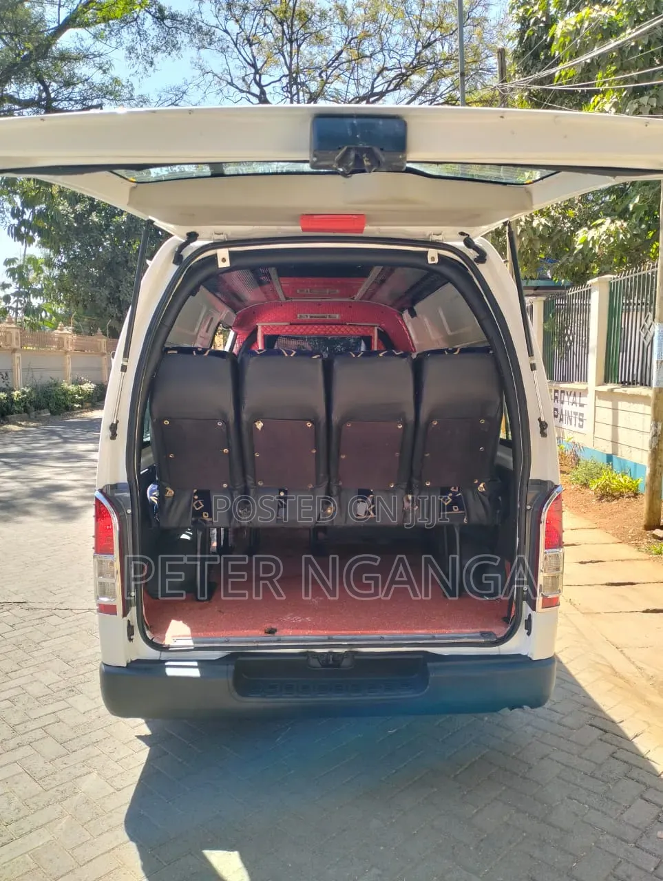 Toyota HiAce 2016 White