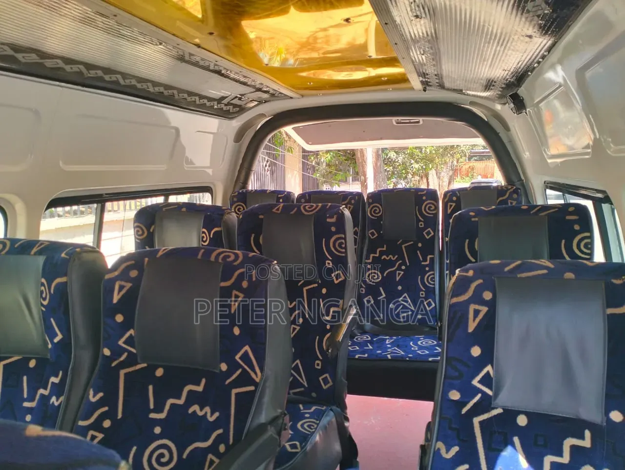 Toyota HiAce 2016 White