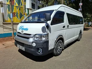 Toyota HiAce 2016 White