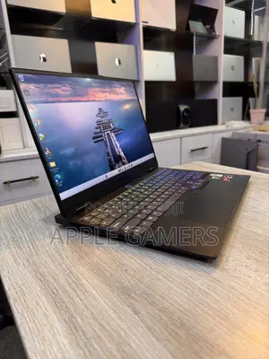 Laptop Lenovo Legion Slim 5 24GB Intel Core Ultra 7 SSD 1T