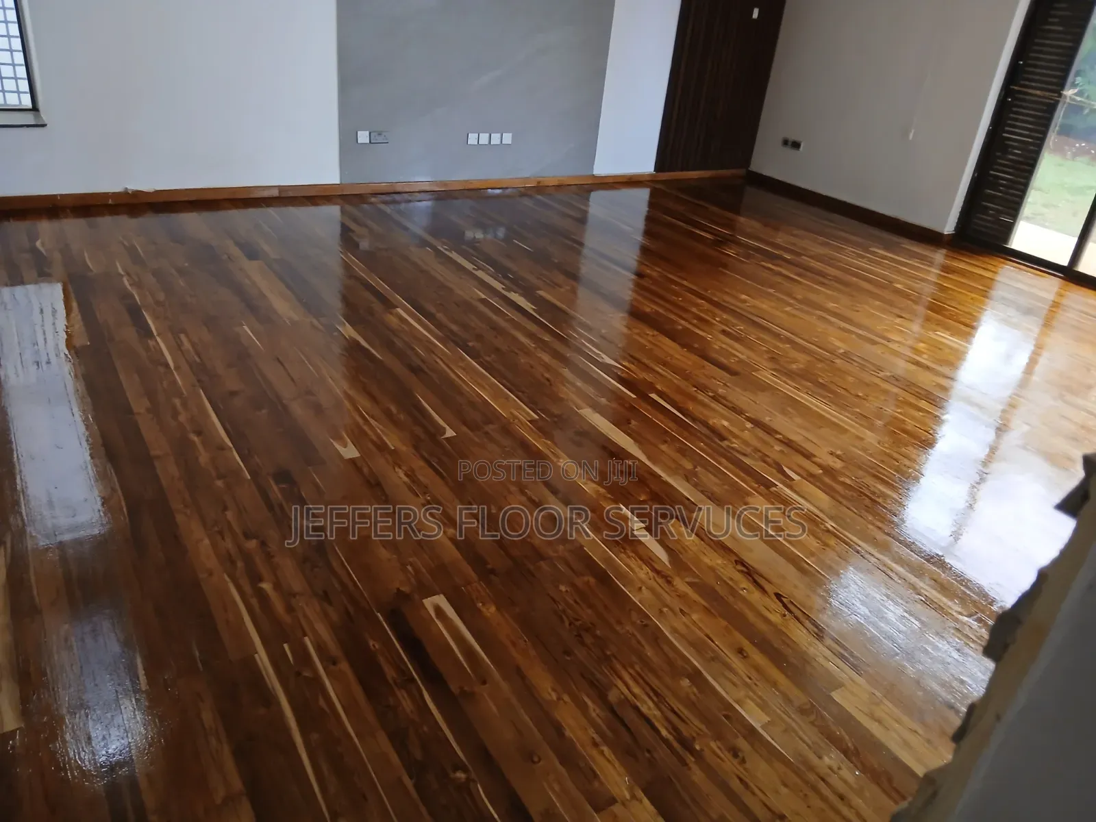 TNG Installation Wooden Flooring Surfaces