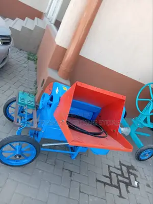 Multifunctional Thresher Machine