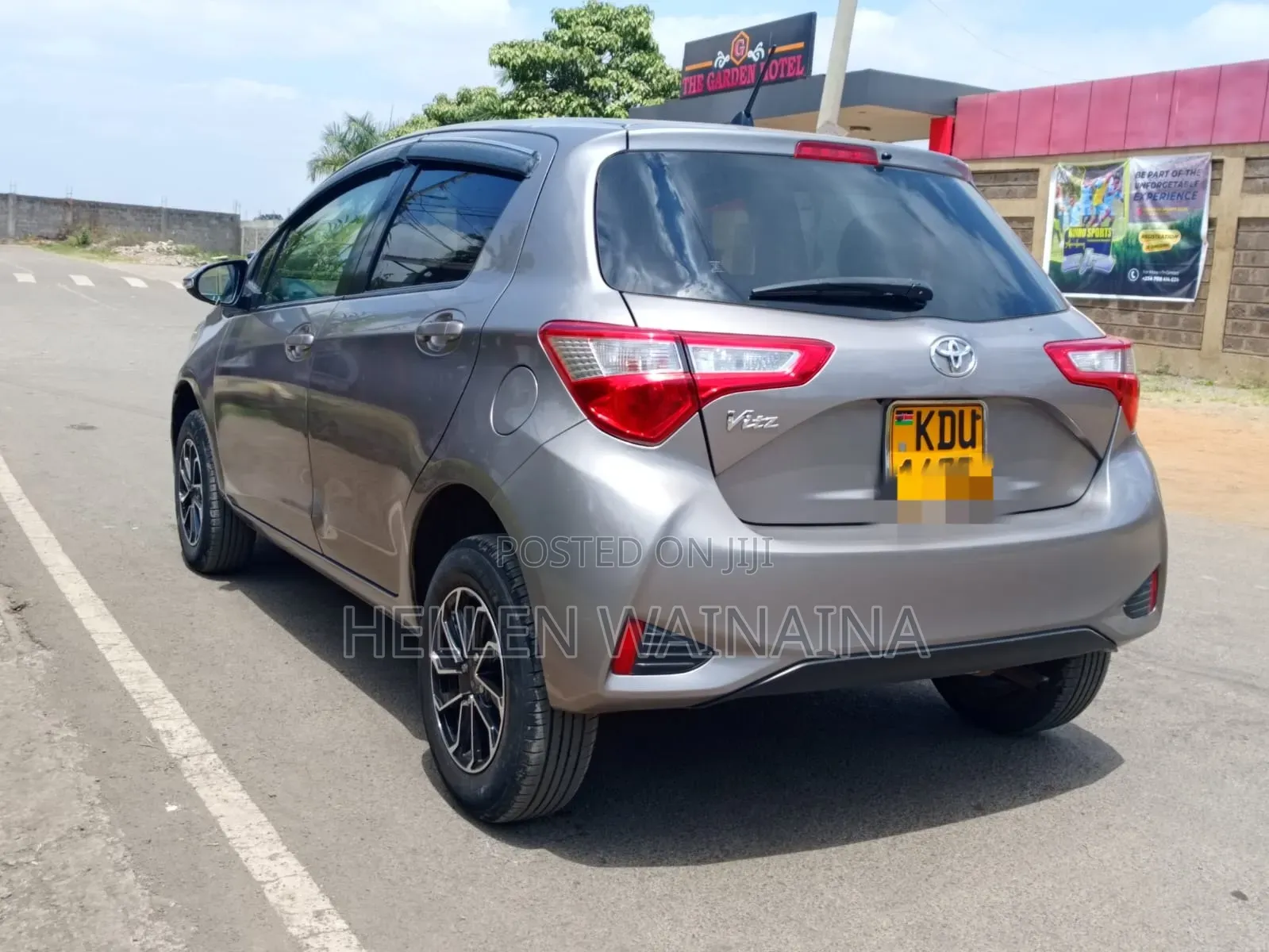 Toyota Vitz 2018 Gray