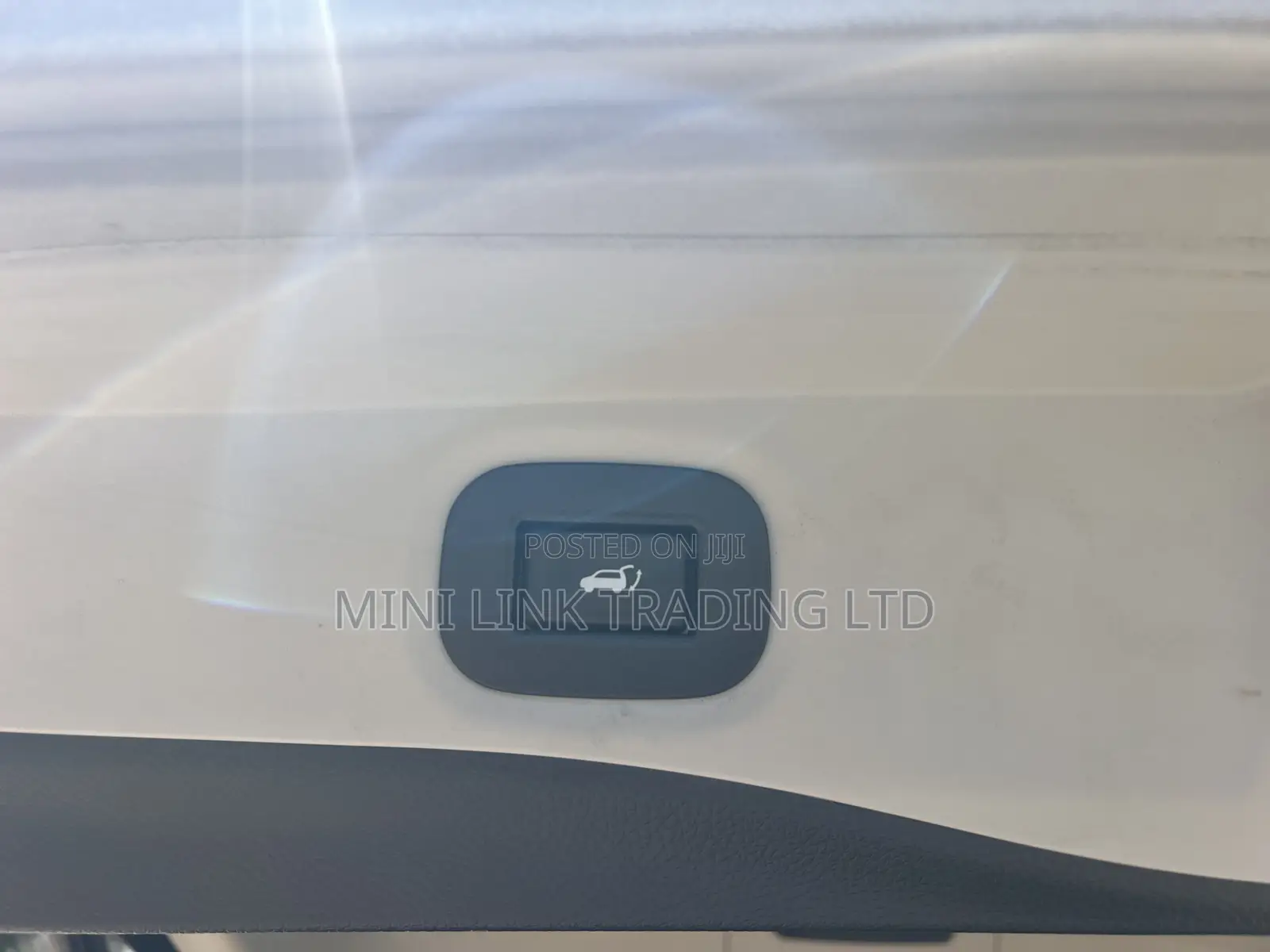 Nissan X-Trail 2.0 Petrol FWD 2018 Black