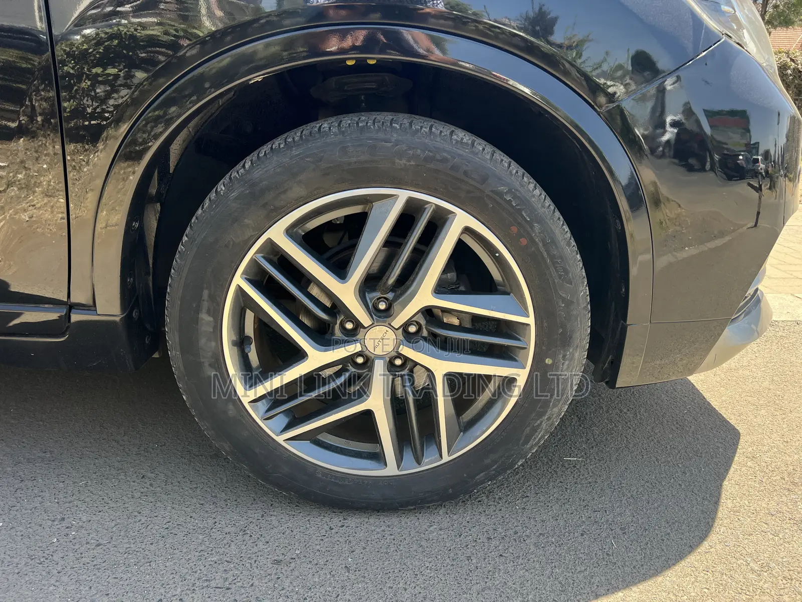 Nissan X-Trail 2.0 Petrol FWD 2018 Black