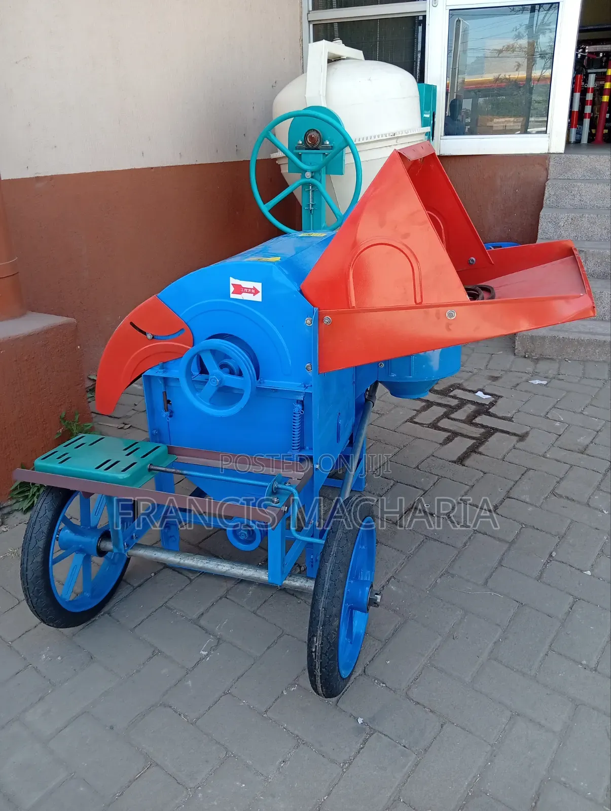 Grains Thresher Machine