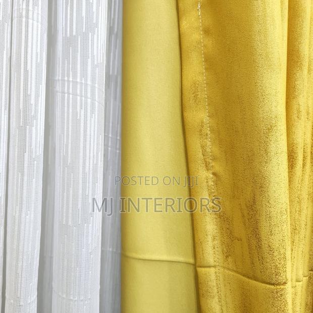 Beautiful Sheer Curtains for Elegant Apartment Interior Design - thumbnail 2
