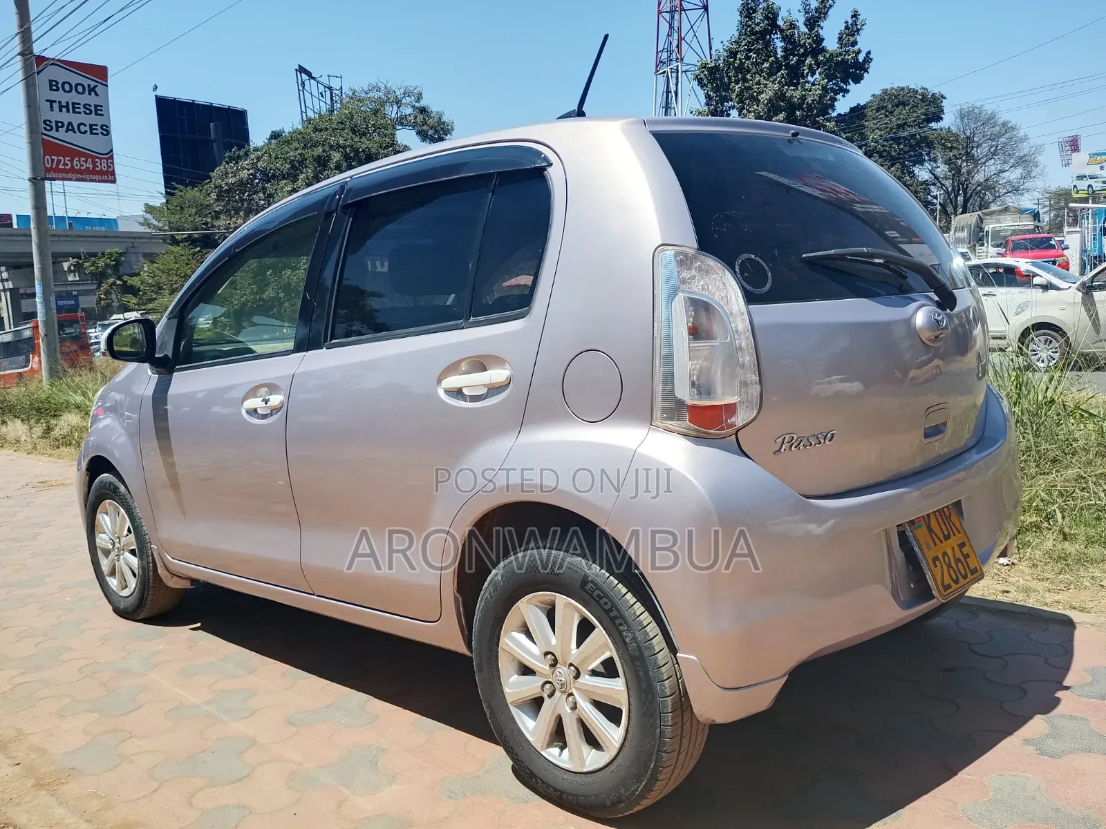 Toyota Passo 2016 Silver