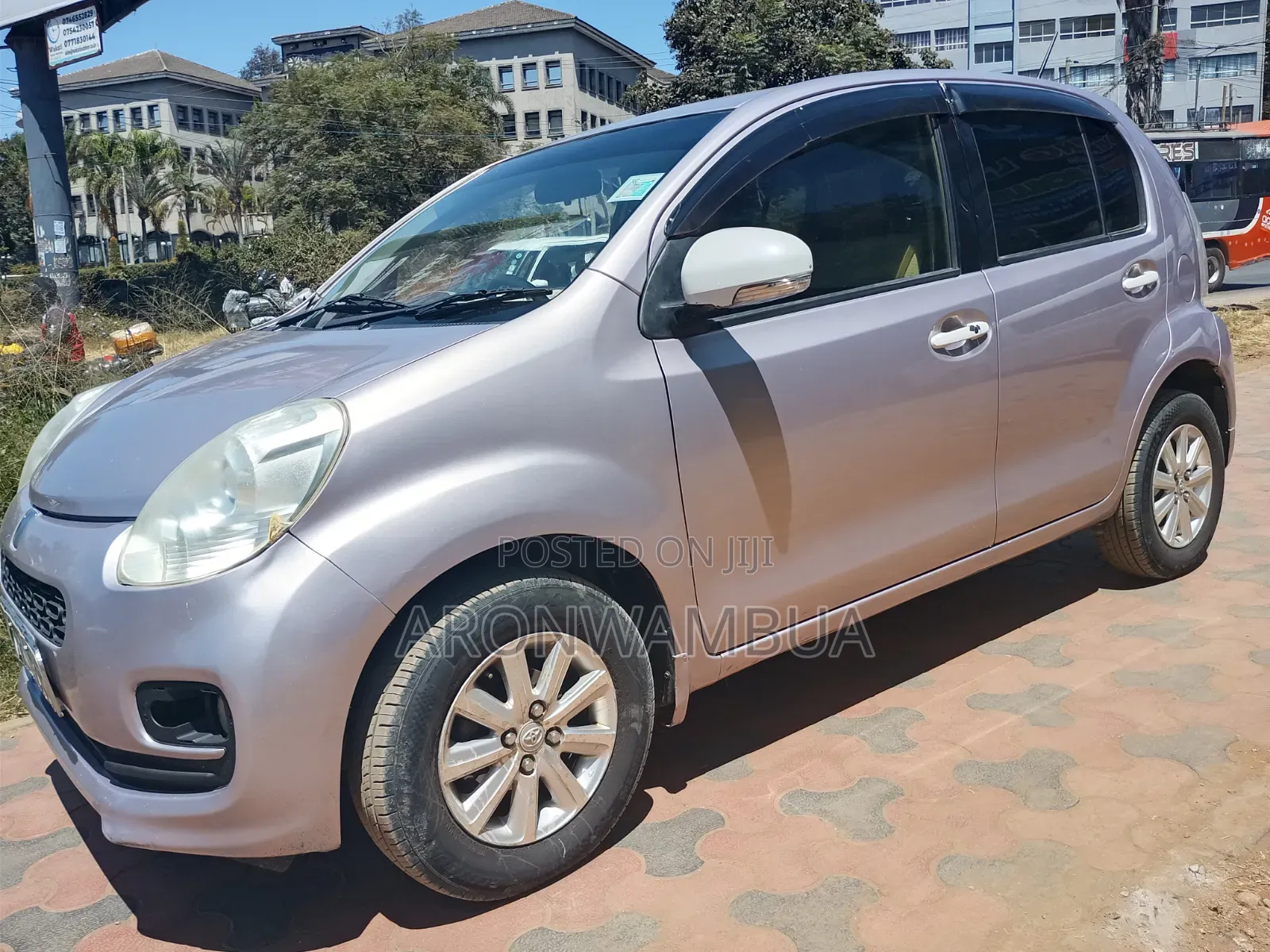 Toyota Passo 2016 Silver