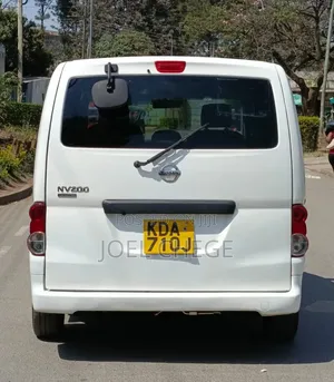 Nissan NV200 2009 White