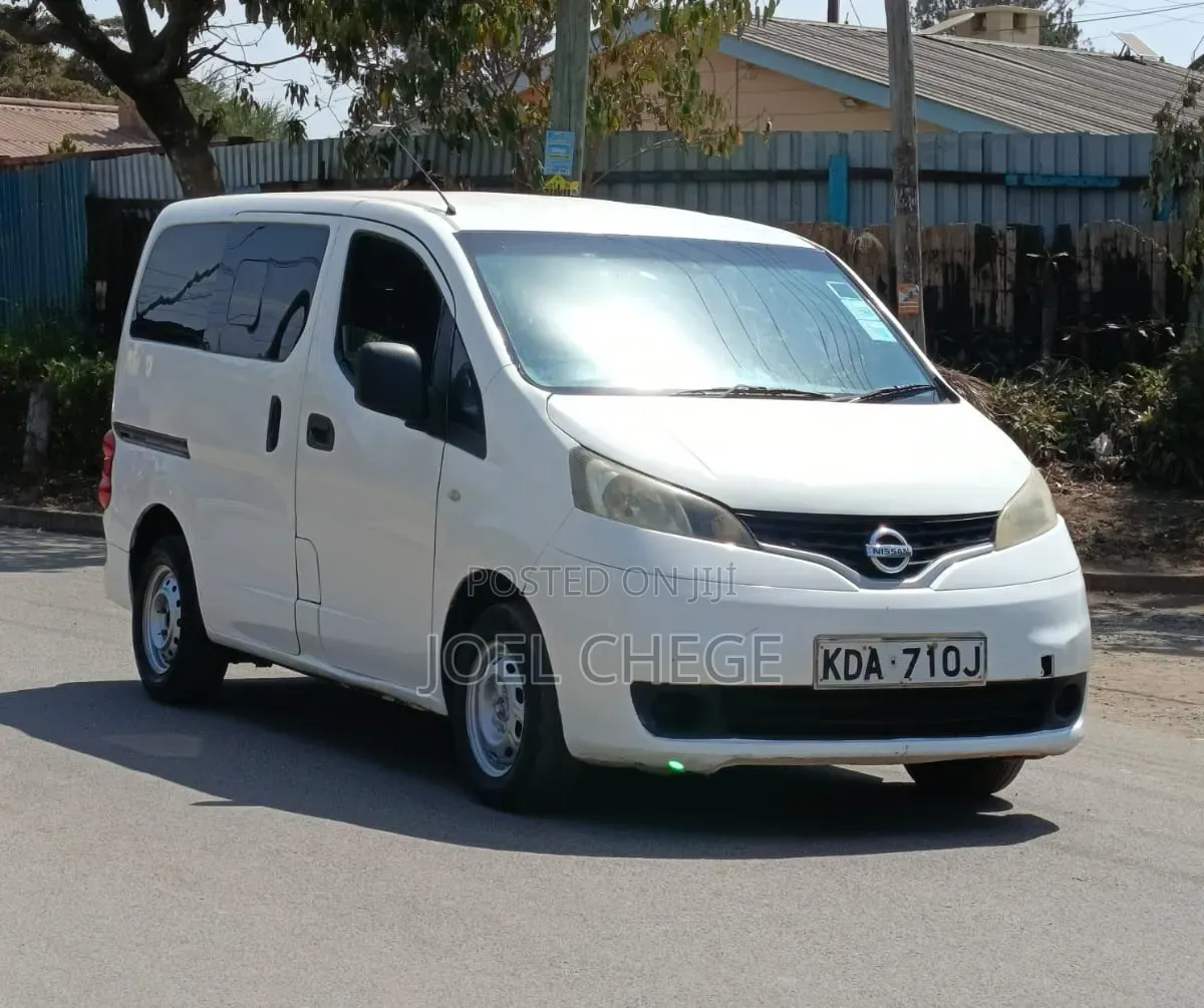 Nissan NV200 2009 White
