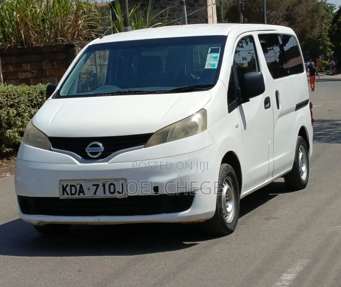 Nissan NV200 2009 White