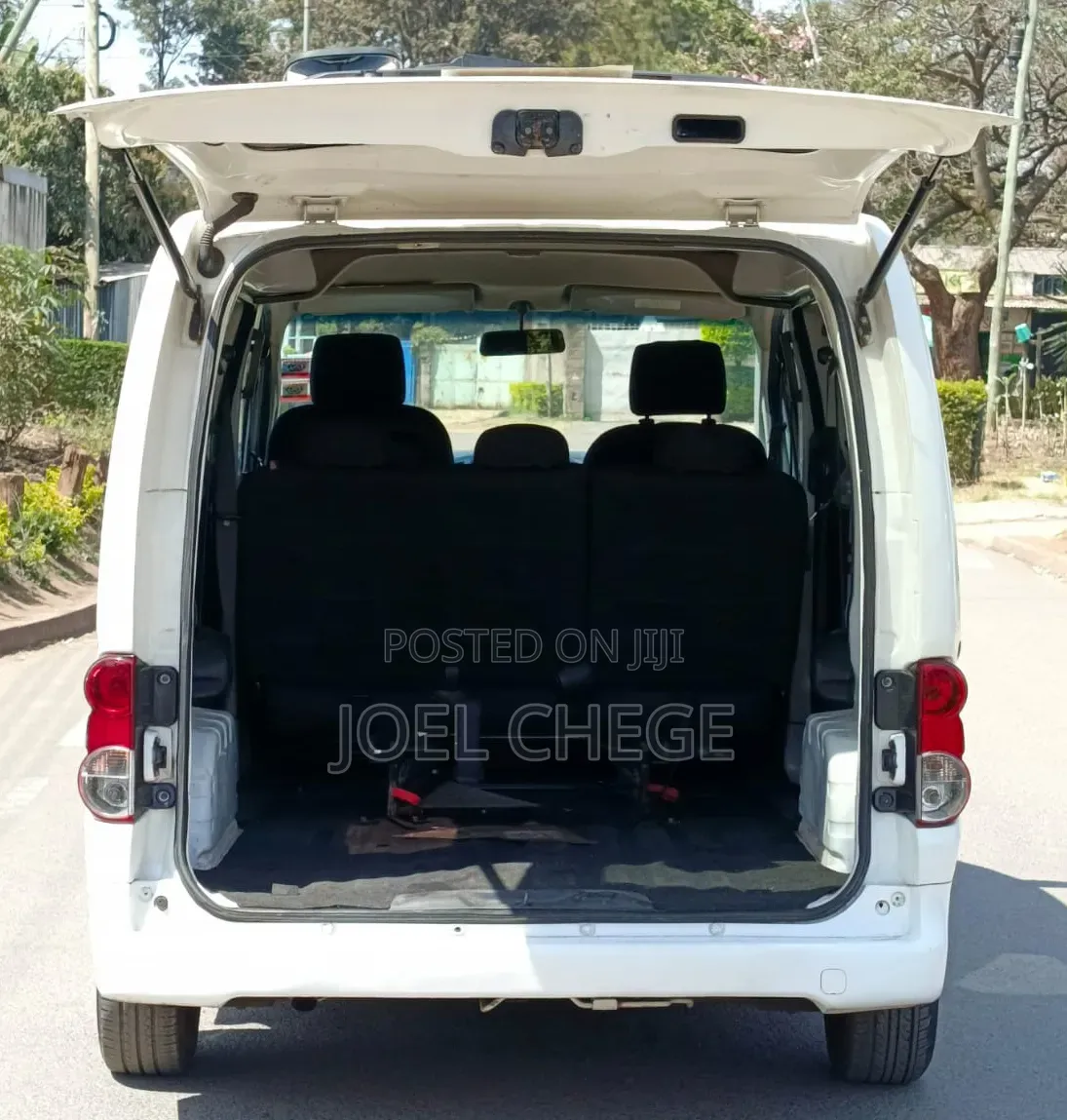 Nissan NV200 2009 White