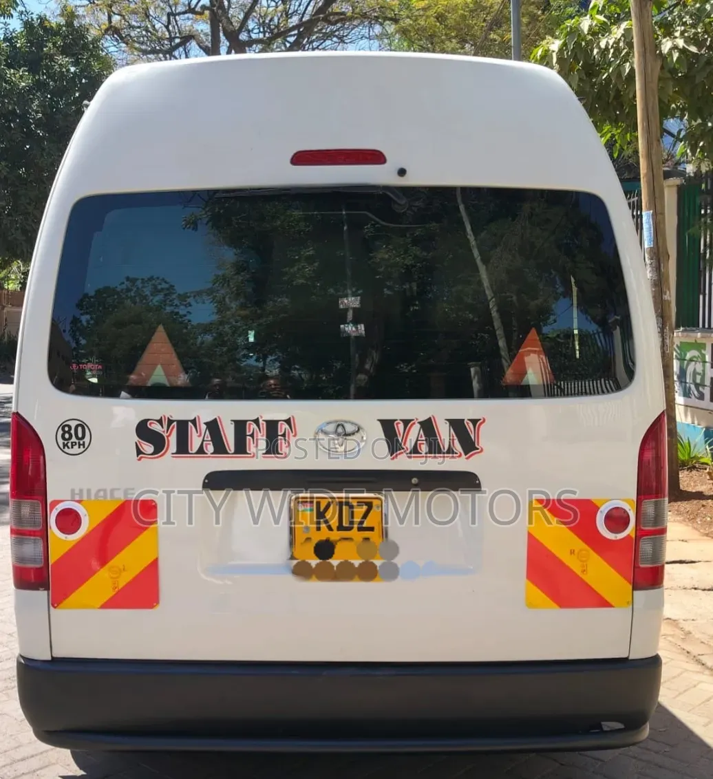 Toyota HiAce 2025 White