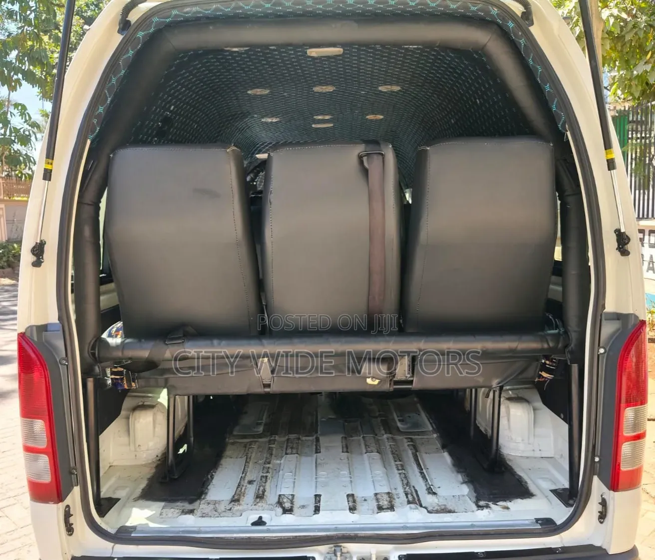 Toyota HiAce 2025 White