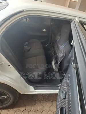 Toyota Corolla 1990 White