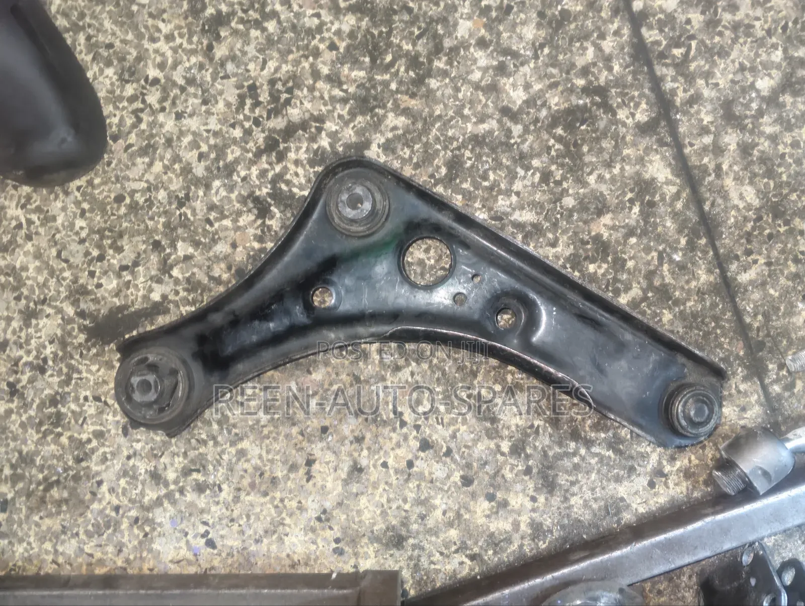 Nissan DayZ Arm