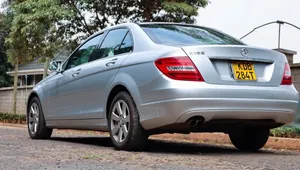Mercedes-Benz C200 2013 Silver