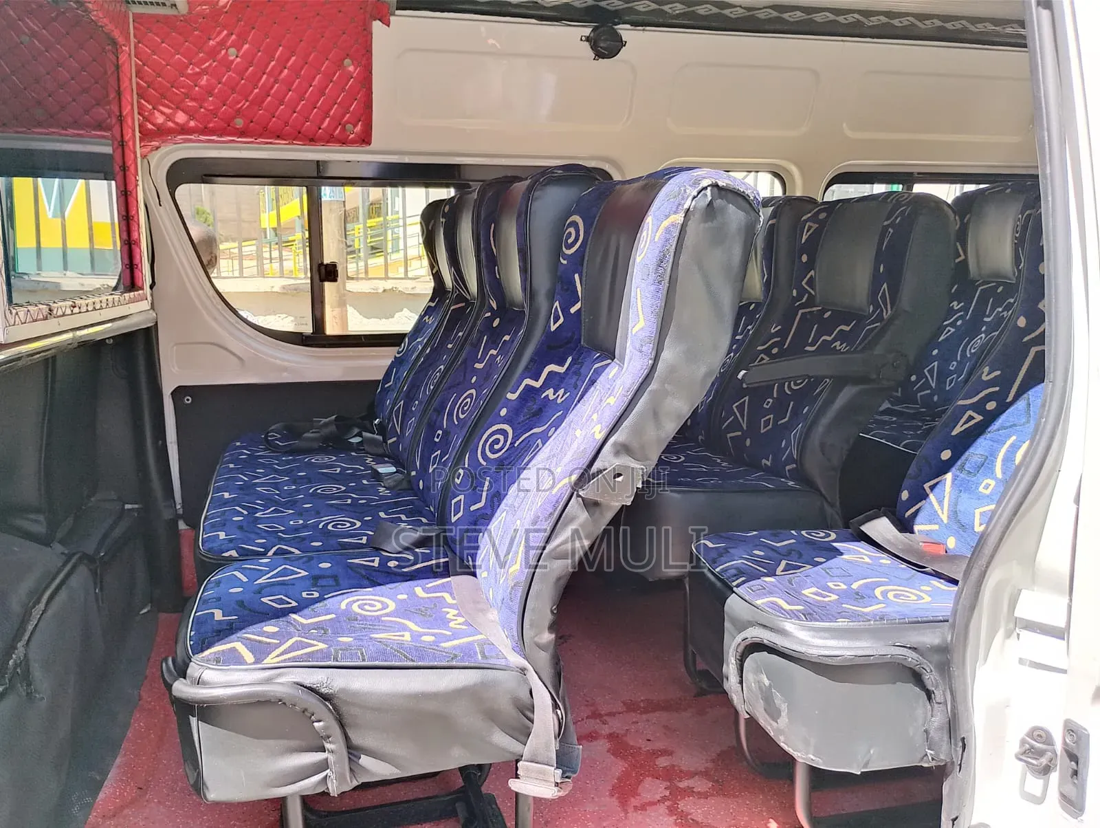 Toyota HiAce 2016 White