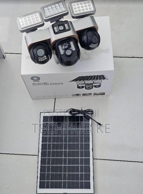 4G Triple Lens Solar CCTV With Solar Light