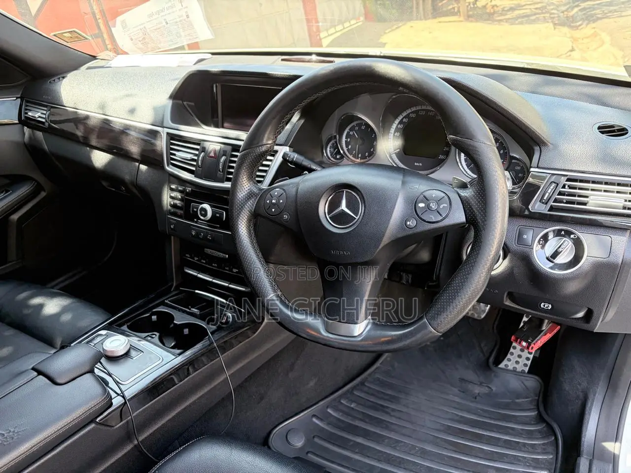 Mercedes-Benz E350 2011 White