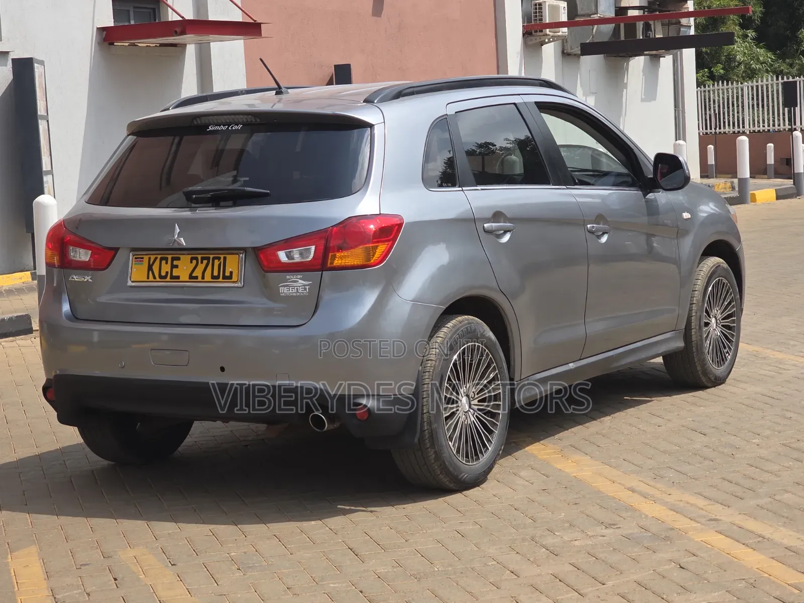 Mitsubishi RVR 2015 Silver