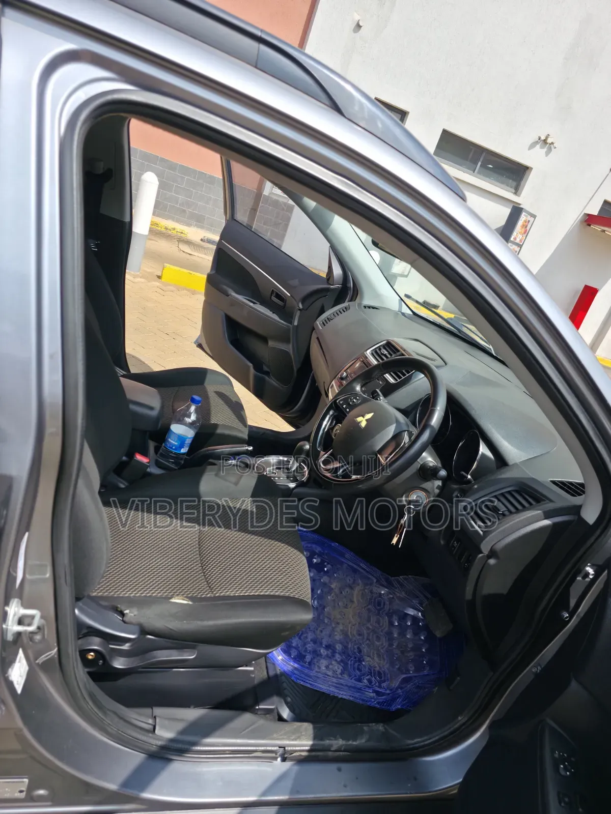 Mitsubishi RVR 2015 Silver