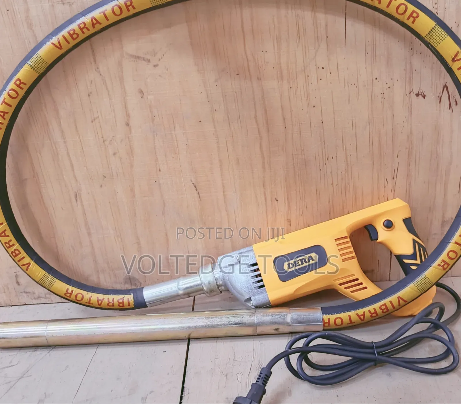 Dera 1300W Electric Portable Concrete Vibrator