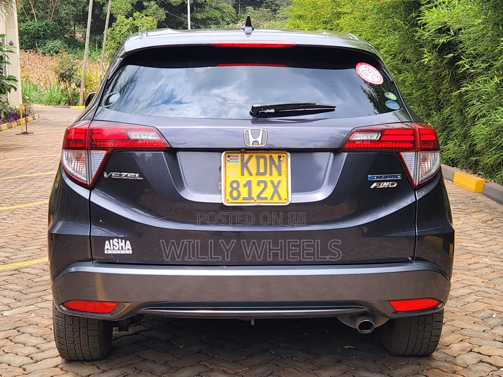 Honda Vezel 1.5 Hybrid 4WD 2016 Black
