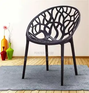 Home Chair: Plastic Restaurant Chair